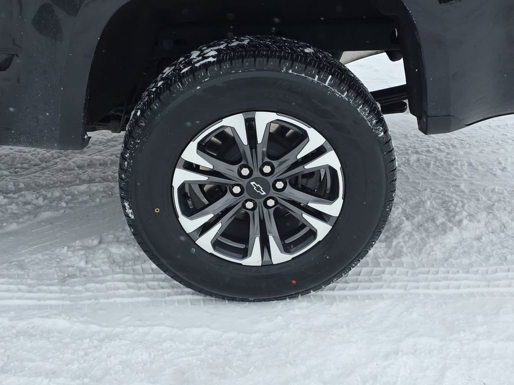 Used 2022 Chevrolet Colorado Z71 w/ Z71 Midnight Edition image 30