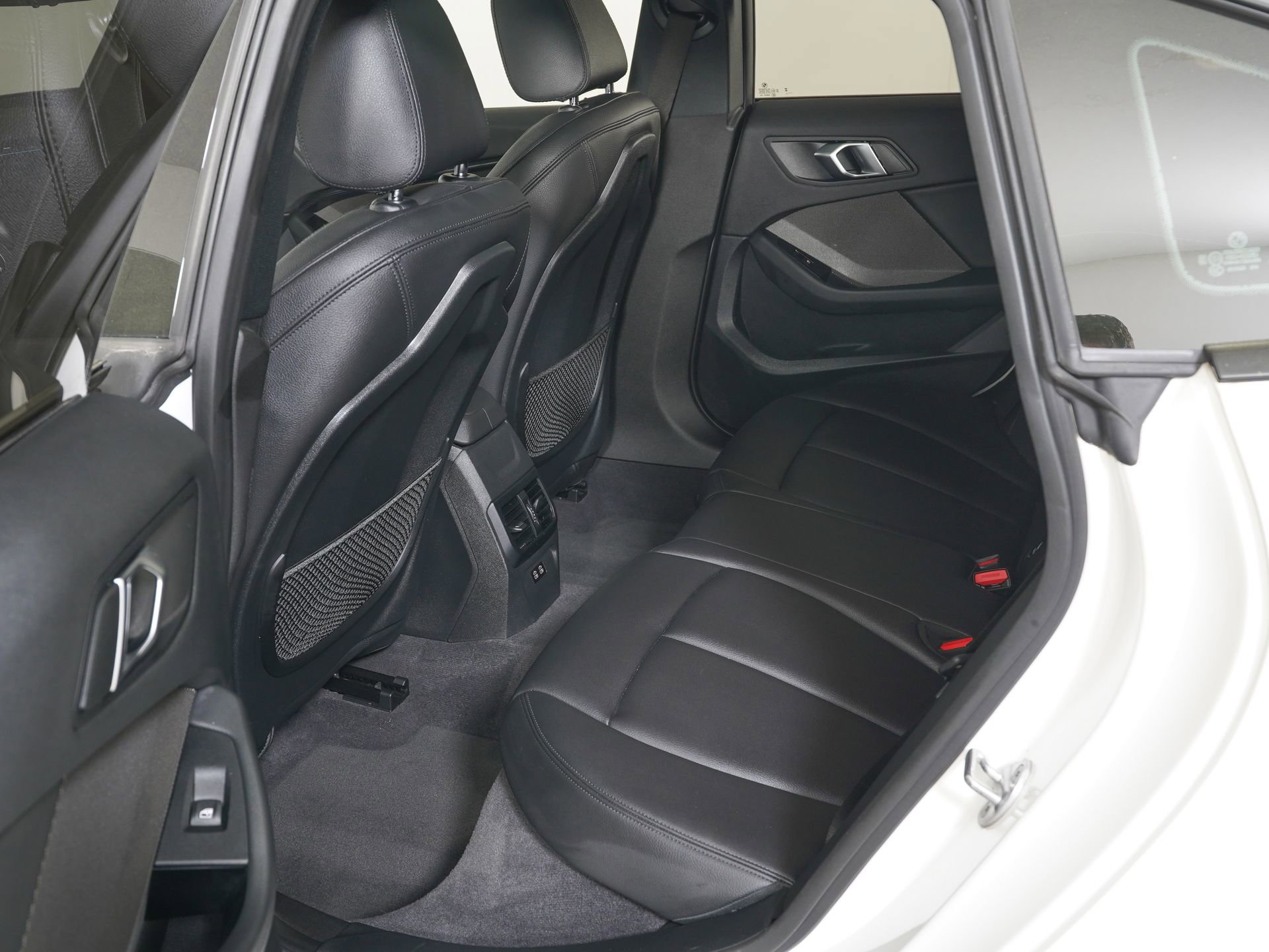 Used 2023 BMW 228i Gran Coupe w/ M Sport Package FWD image 11