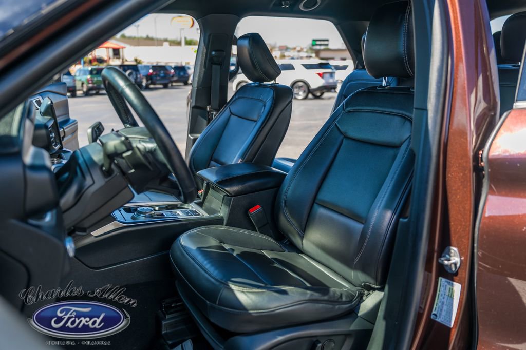 Used 2020 Ford Explorer XLT w/ Equipment Group 202A RWD image 10