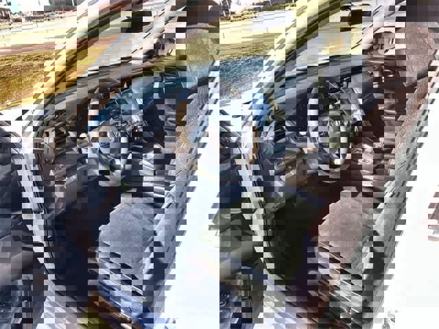 Used 2021 Honda Insight EX image 3