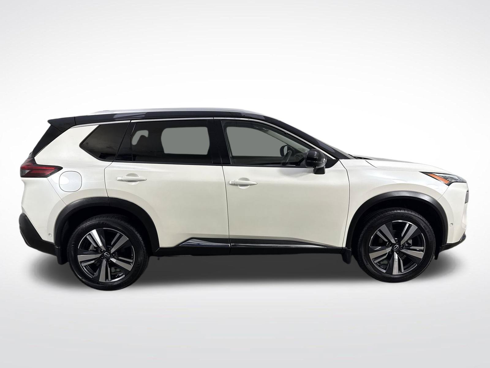 Certified 2023 Nissan Rogue SL w/ SL Premium Package AWD/4WD image 39