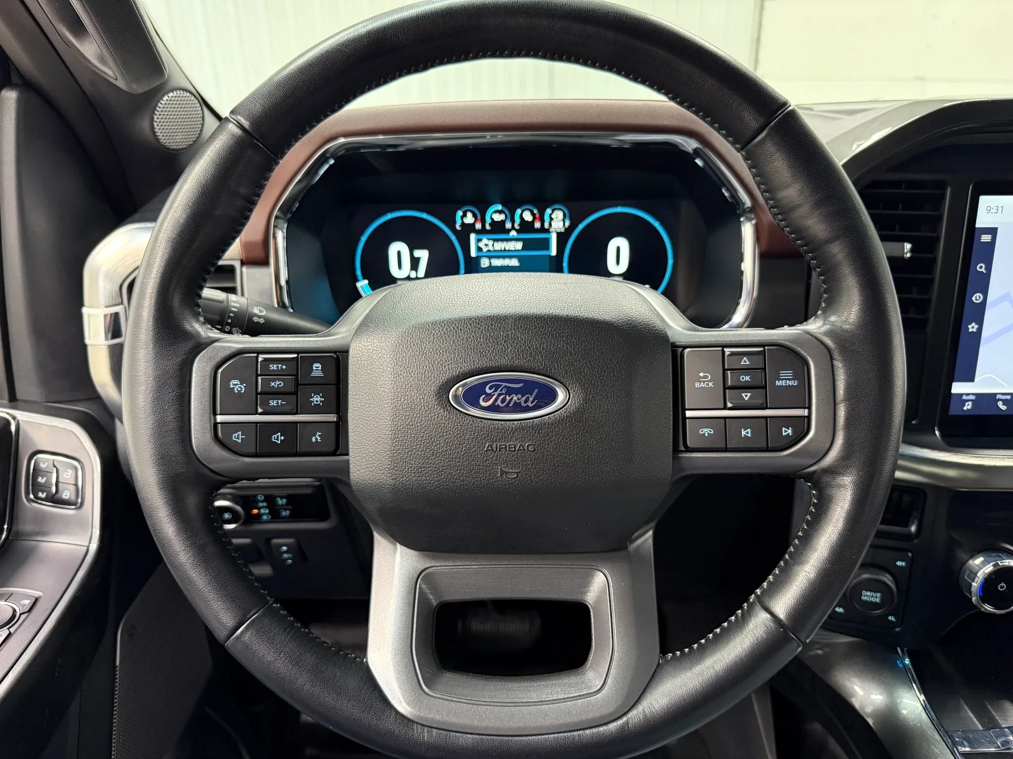 Used 2023 Ford F150 Lariat w/ Equipment Group 502A High AWD/4WD image 19