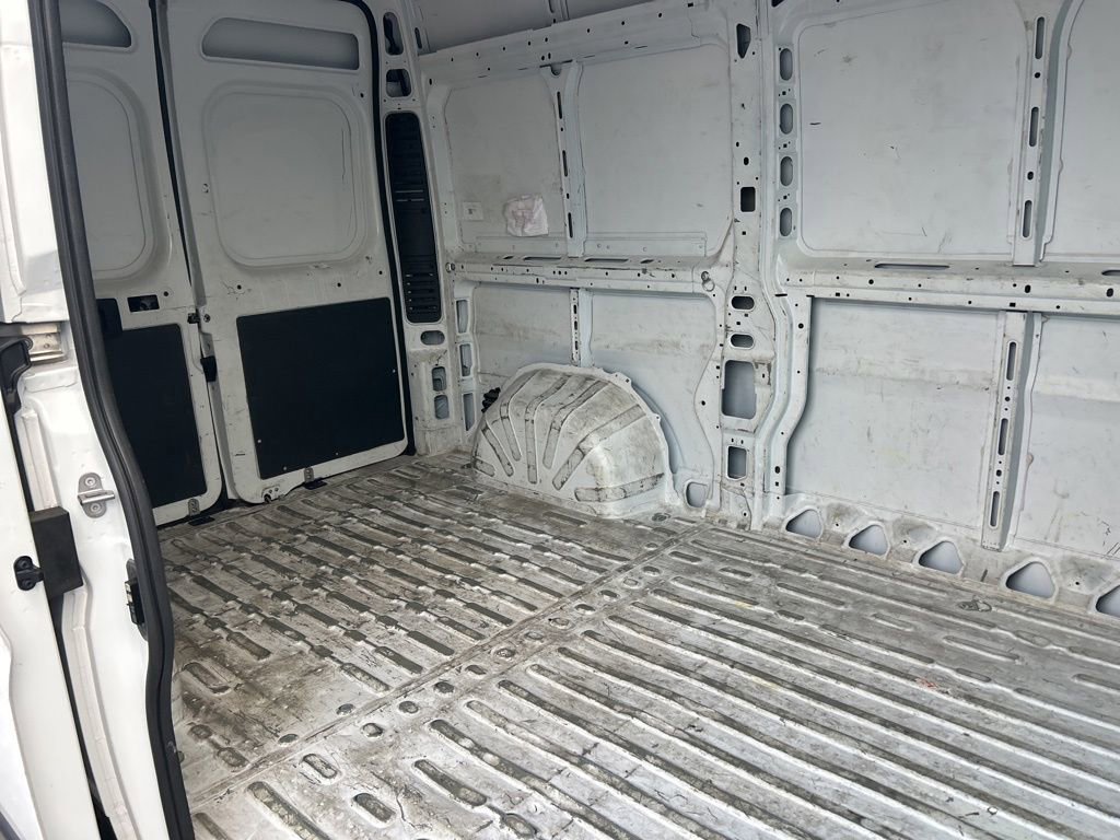 Used 2023 RAM ProMaster 2500 w/ Convenience Group image 27