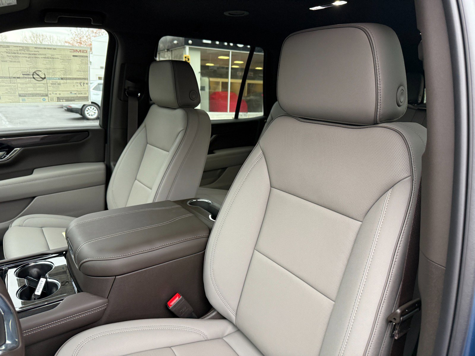 New 2026 GMC Yukon Elevation image 14