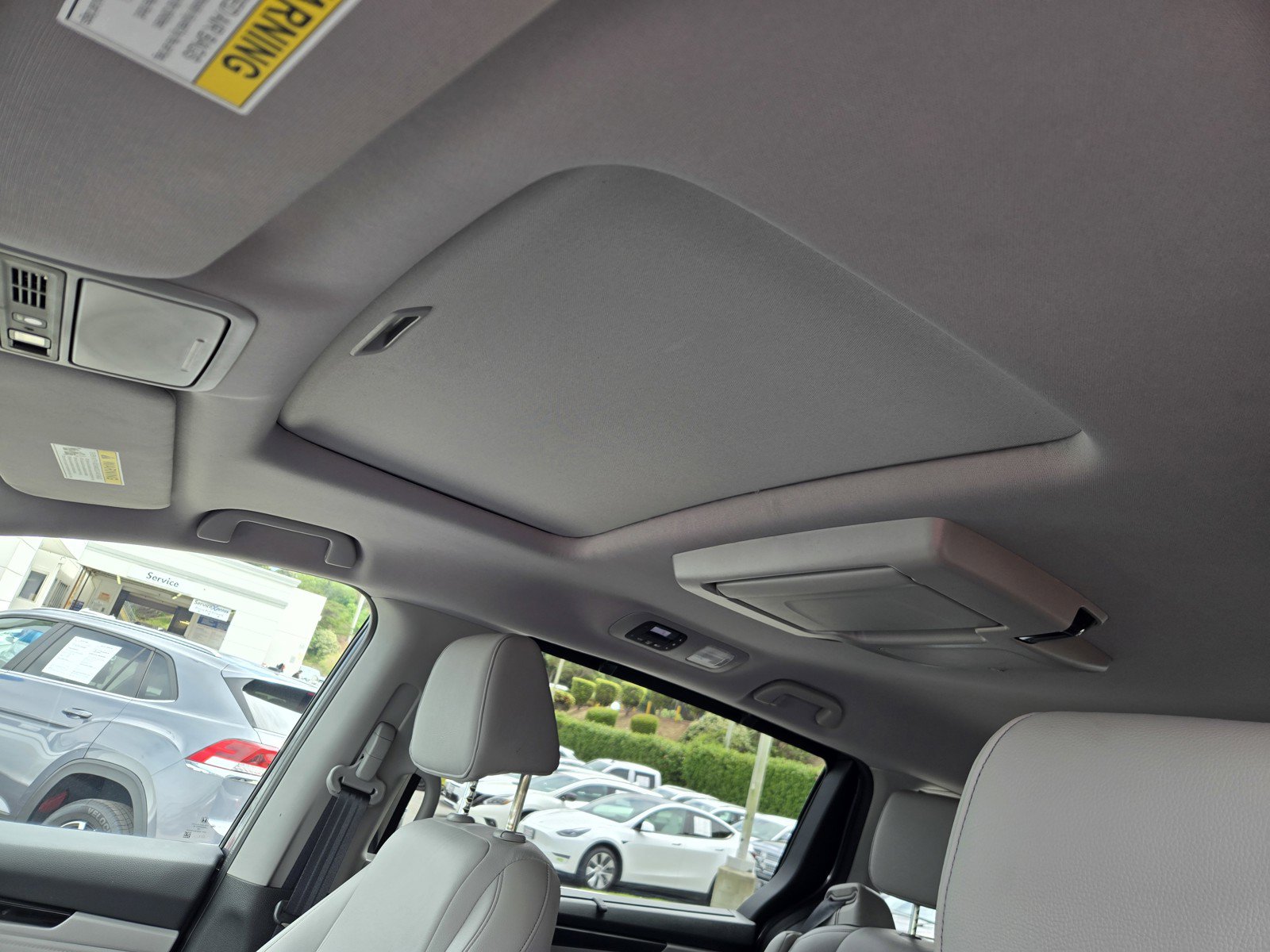 Used 2023 Honda Odyssey Touring image 11