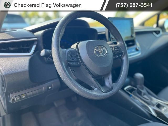 Used 2022 Toyota Corolla LE FWD image 18