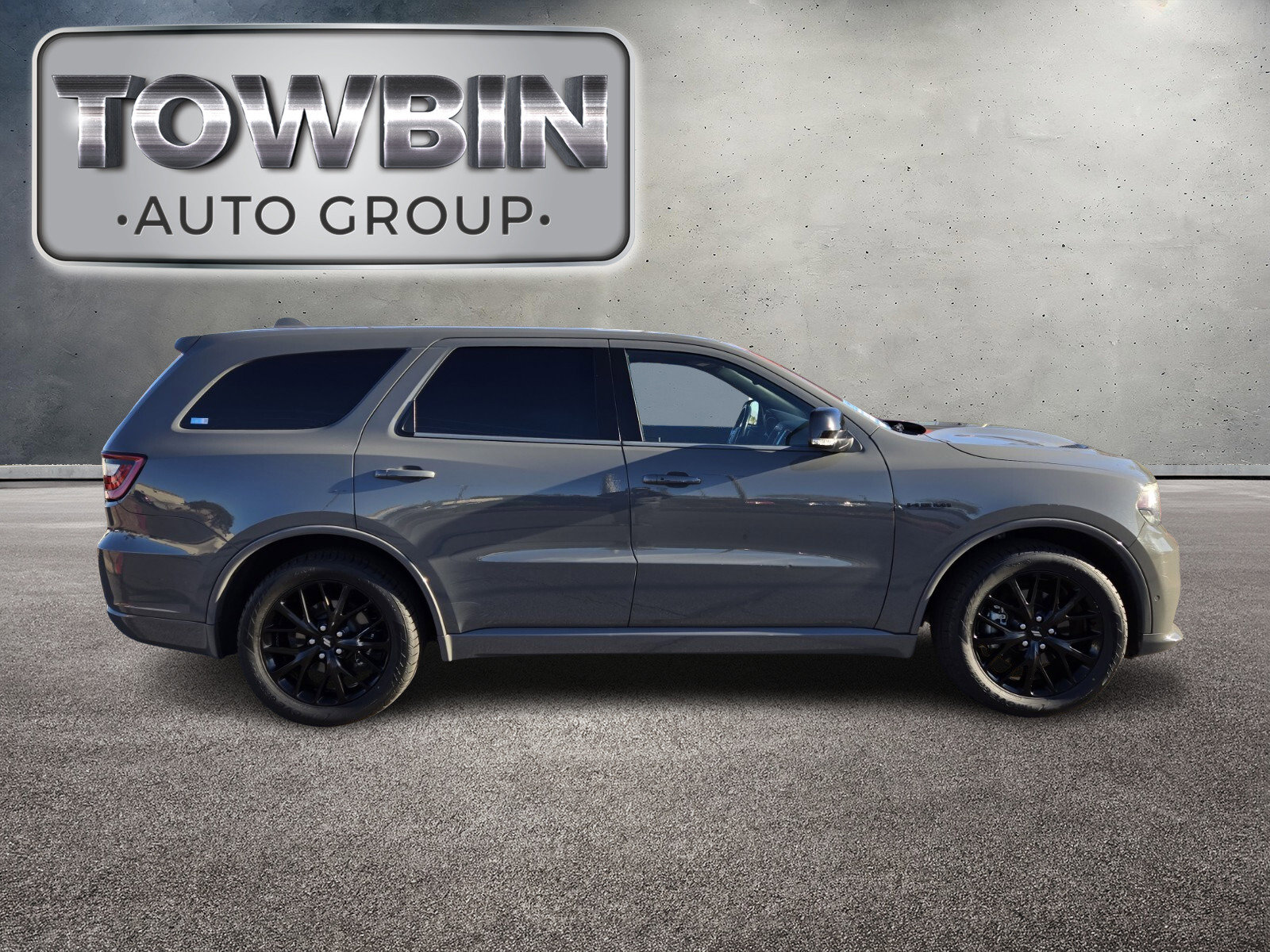 Used 2020 Dodge Durango R/T w/ Blacktop Package image 3