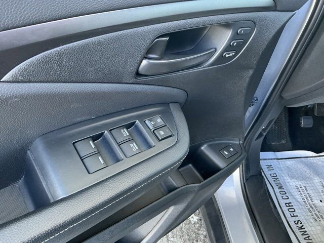 Used 2023 Honda Passport EX-L image 16