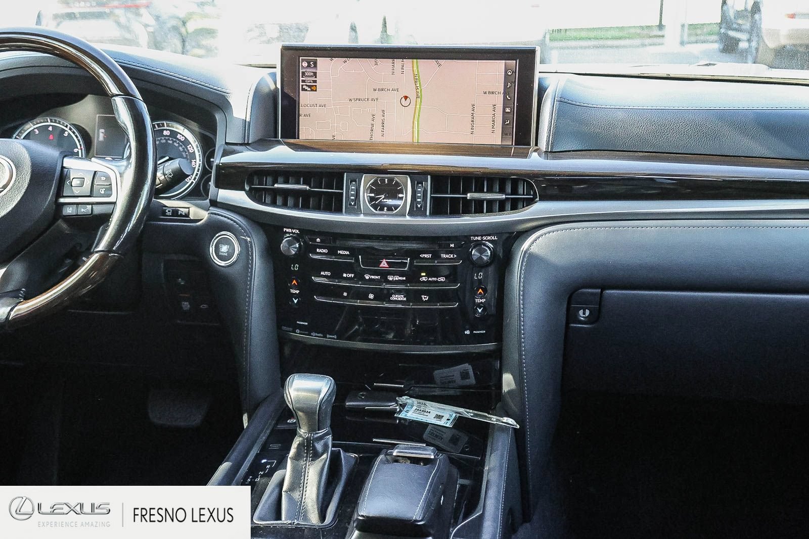 Used 2018 Lexus LX 570 4WD image 16