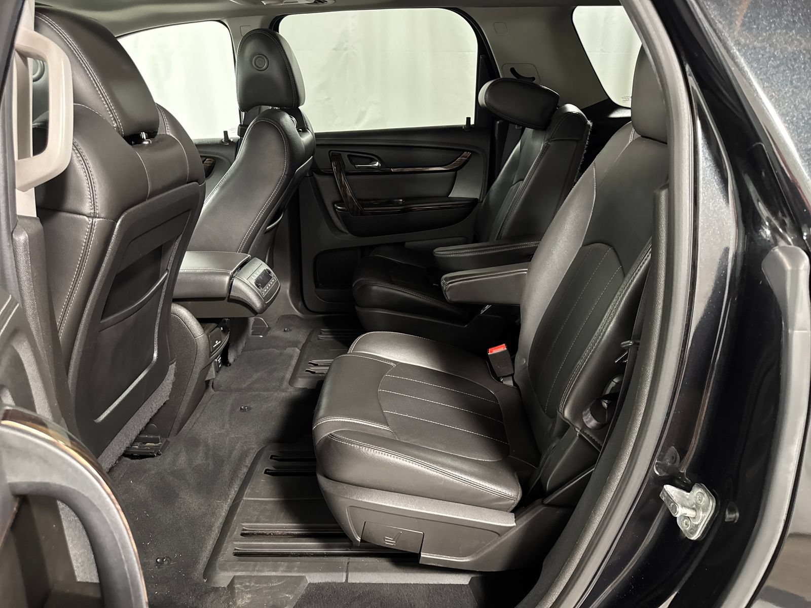 Used 2015 GMC Acadia Denali AWD/4WD image 5