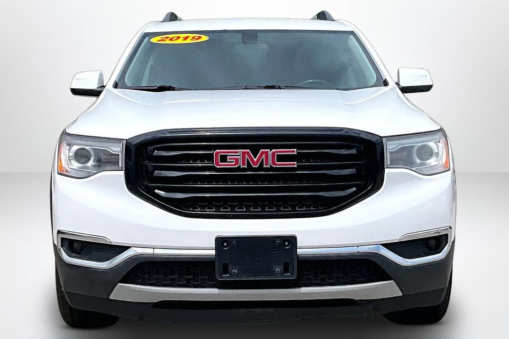 Used 2019 GMC Acadia SLE w/ LPO, Black Accent Package AWD/4WD image 2