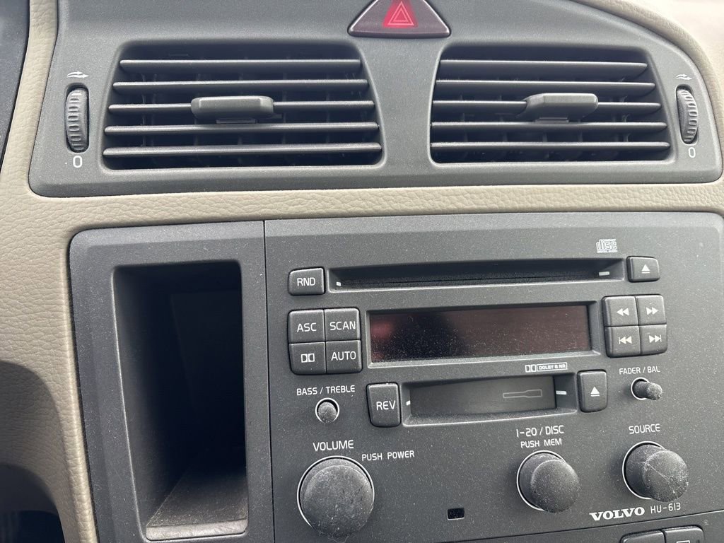 Used 2003 Volvo S60 2.4T image 23