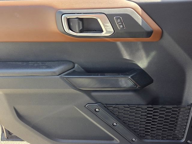 Used 2024 Ford Bronco Outer Banks image 30