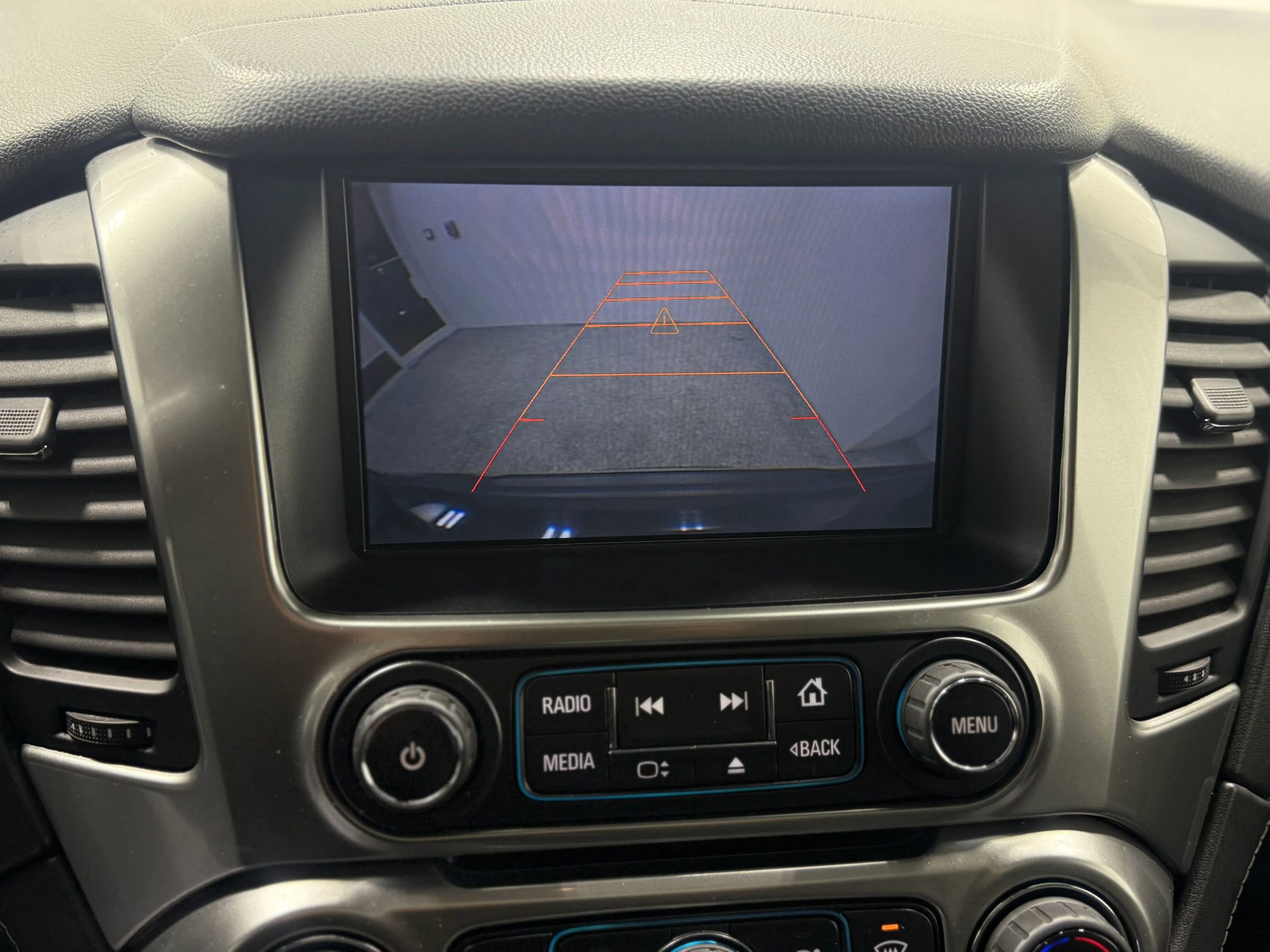 Used 2015 Chevrolet Tahoe LTZ image 20