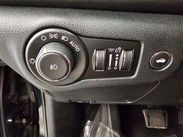 Used 2015 Chrysler 200 C w/ Navigation & Sound Group I FWD image 14