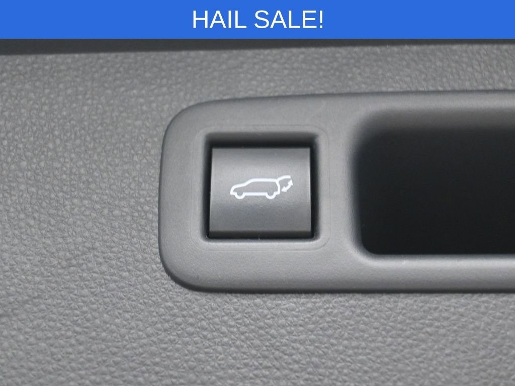 Certified 2020 Toyota Highlander XLE image 33