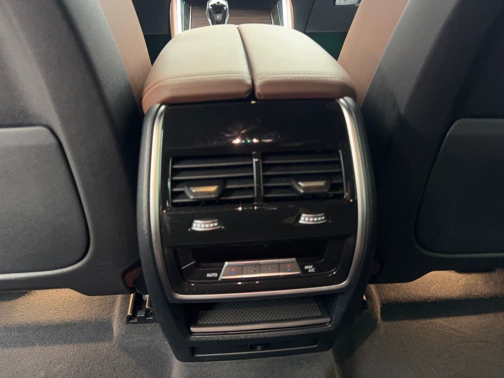 Used 2023 BMW X6 xDrive40i w/ M Sport Package image 73