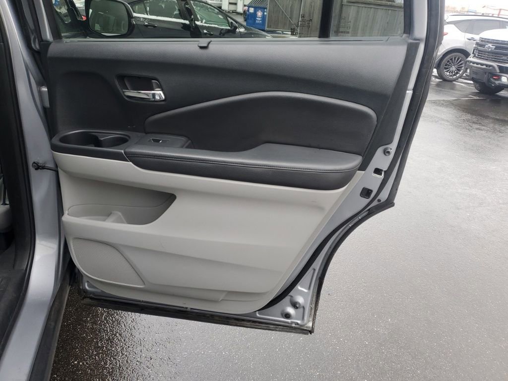 Used 2022 Honda Pilot Elite image 30