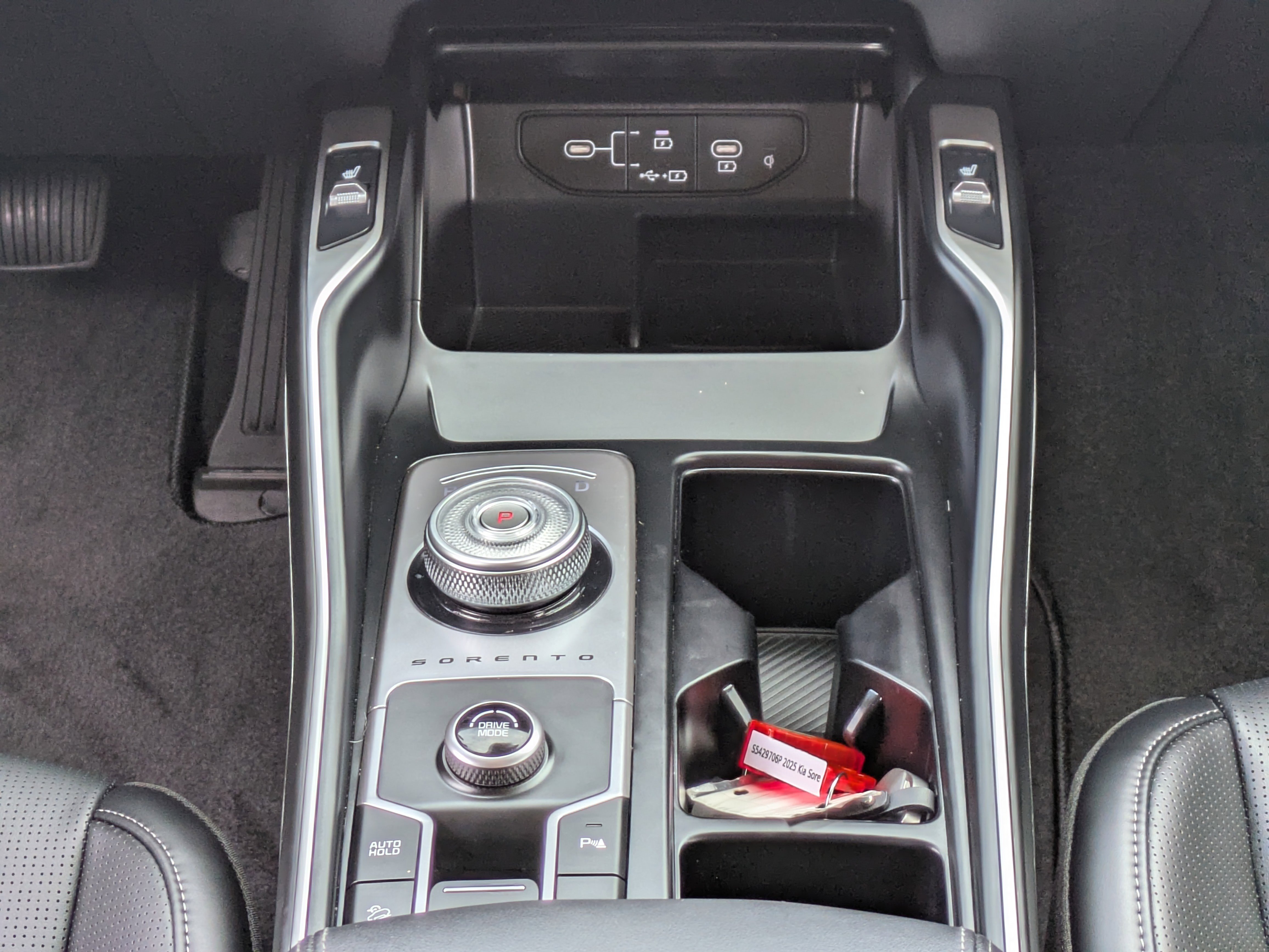 Certified 2025 Kia Sorento EX image 20