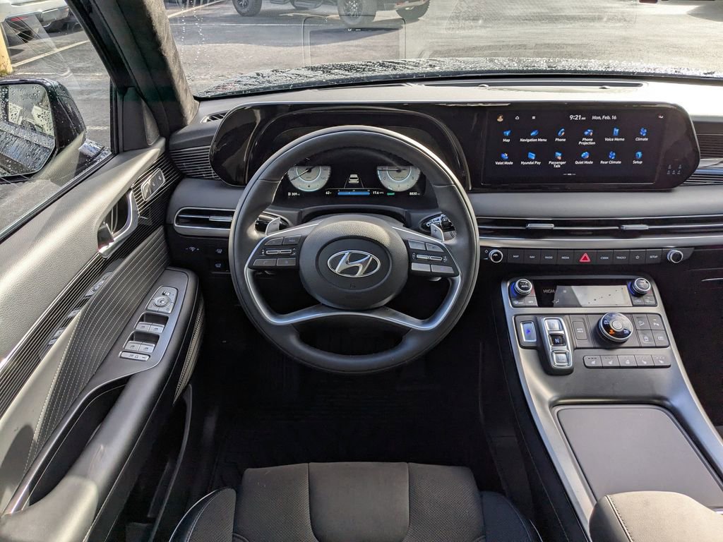 Used 2025 Hyundai Palisade Calligraphy image 19