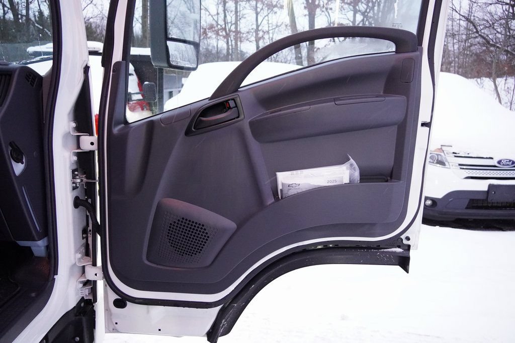 New 2025 Chevrolet Low Cab Forward 5500XG RWD image 20