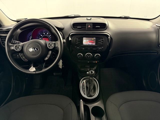 Used 2015 Kia Soul ! FWD image 23