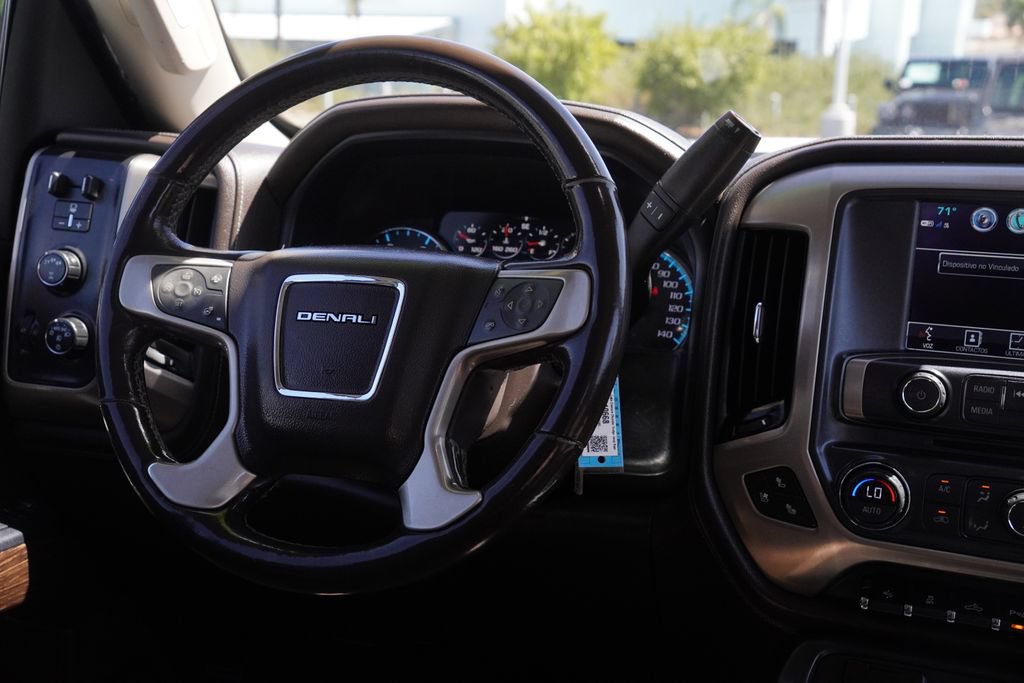 Used 2018 GMC Sierra 2500 Denali w/ Duramax Plus Package AWD/4WD image 38