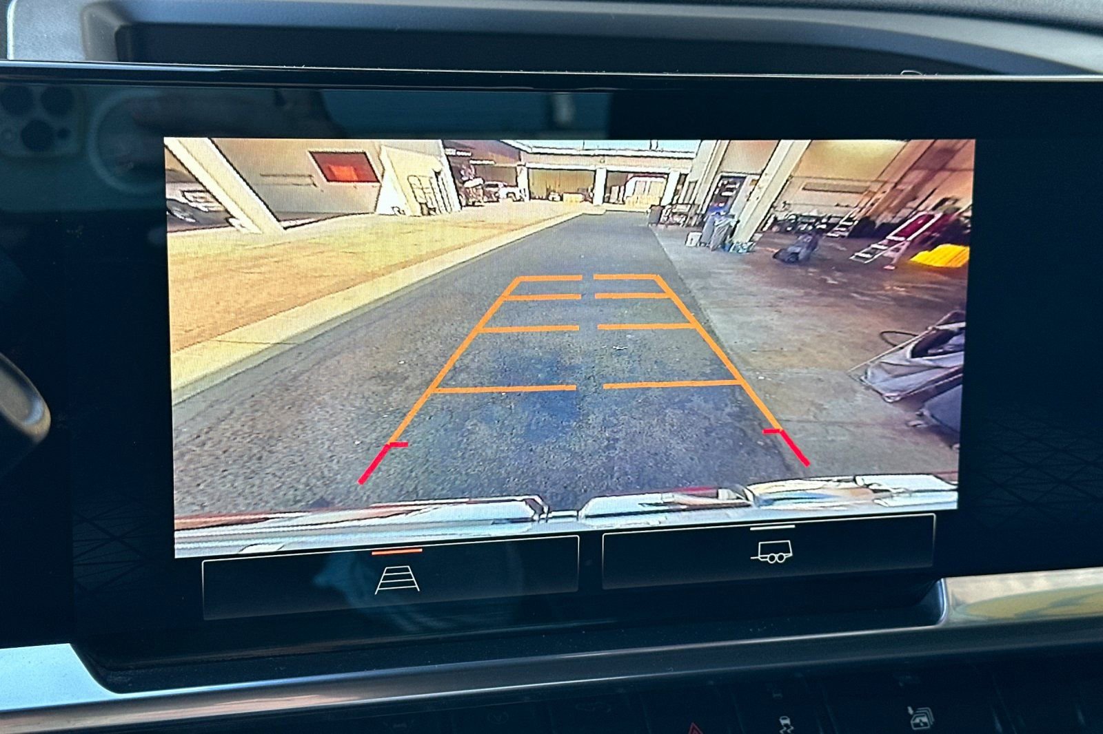 Certified 2023 GMC Sierra 1500 Elevation image 26