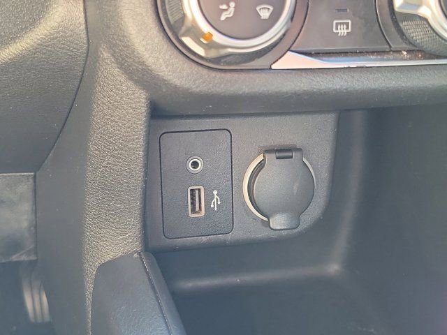 Certified 2022 Nissan Kicks S image 30