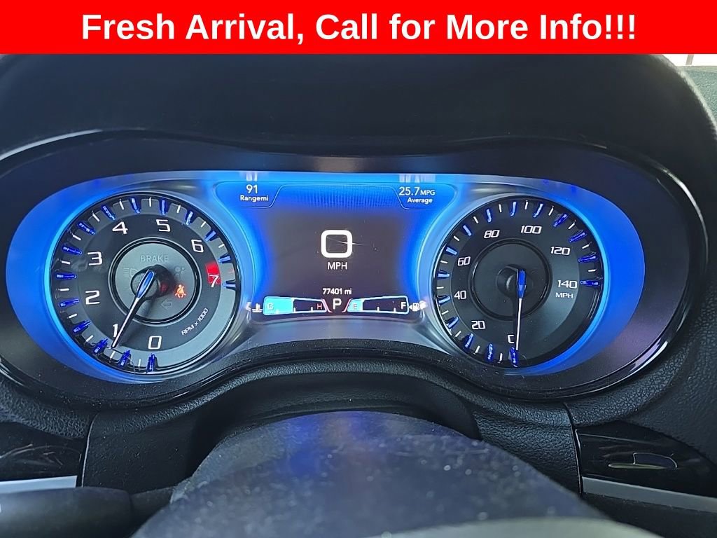 Used 2019 Chrysler 300 S RWD image 3