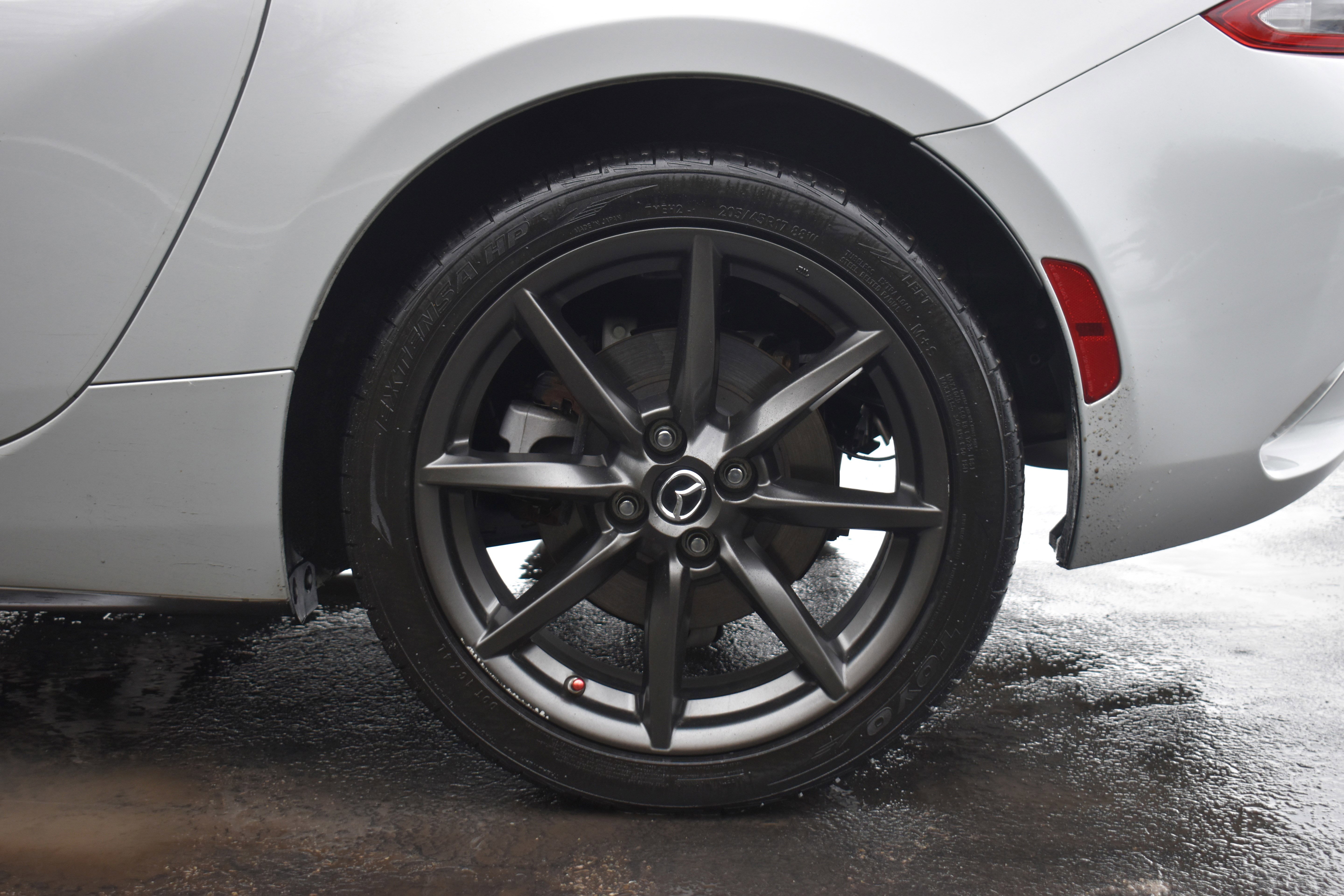 Used 2018 MAZDA MX-5 Miata RF Club image 38