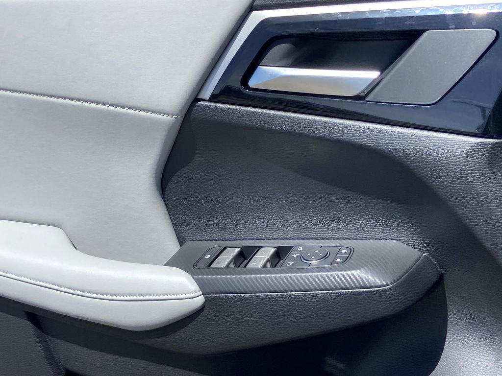 New 2026 Mitsubishi Outlander SE FWD image 20