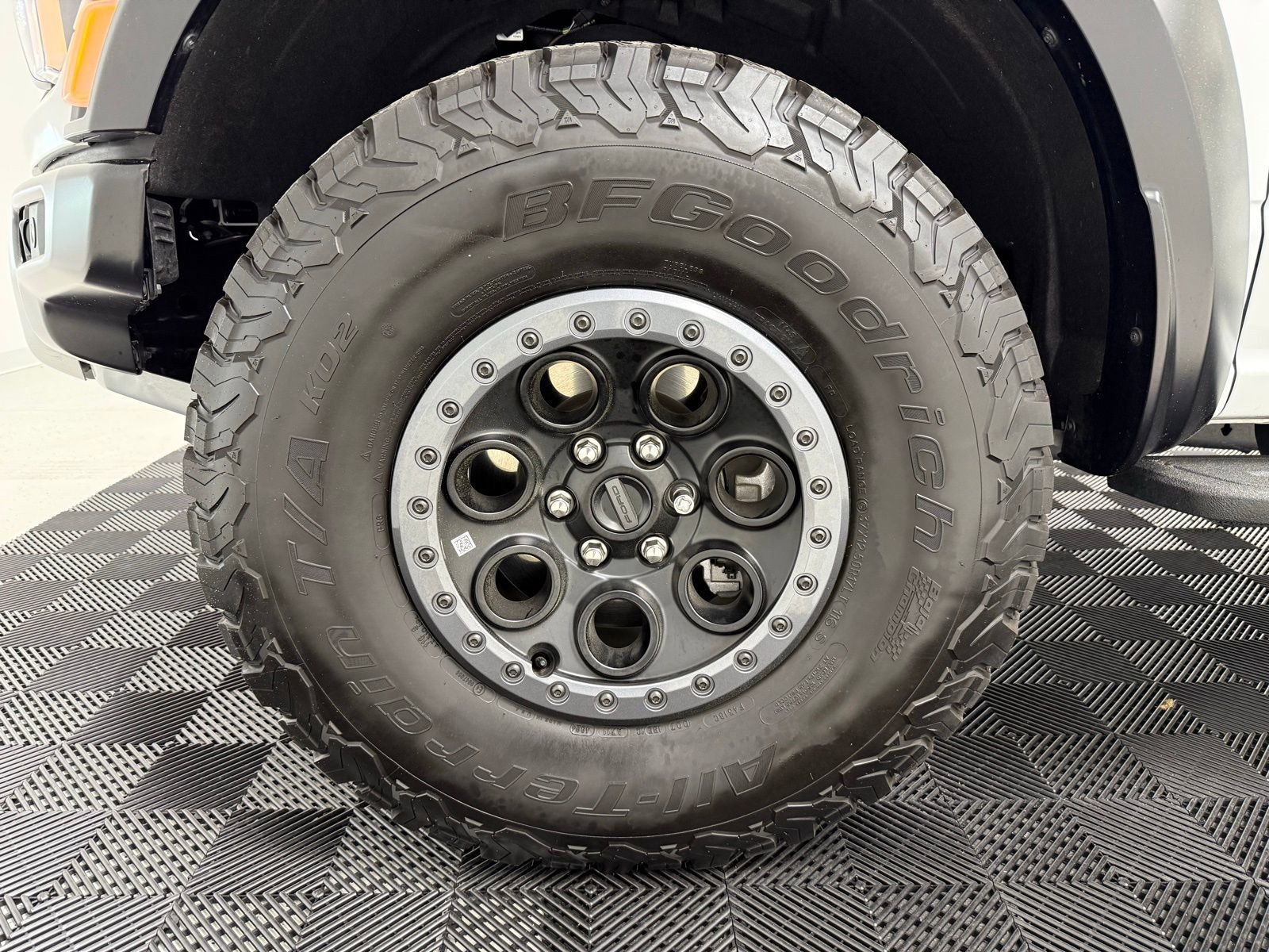 Used 2025 Ford F150 Raptor AWD/4WD image 11