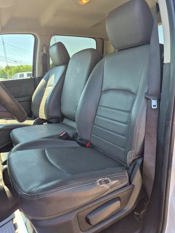 Used 2015 RAM 2500 Tradesman RWD image 14