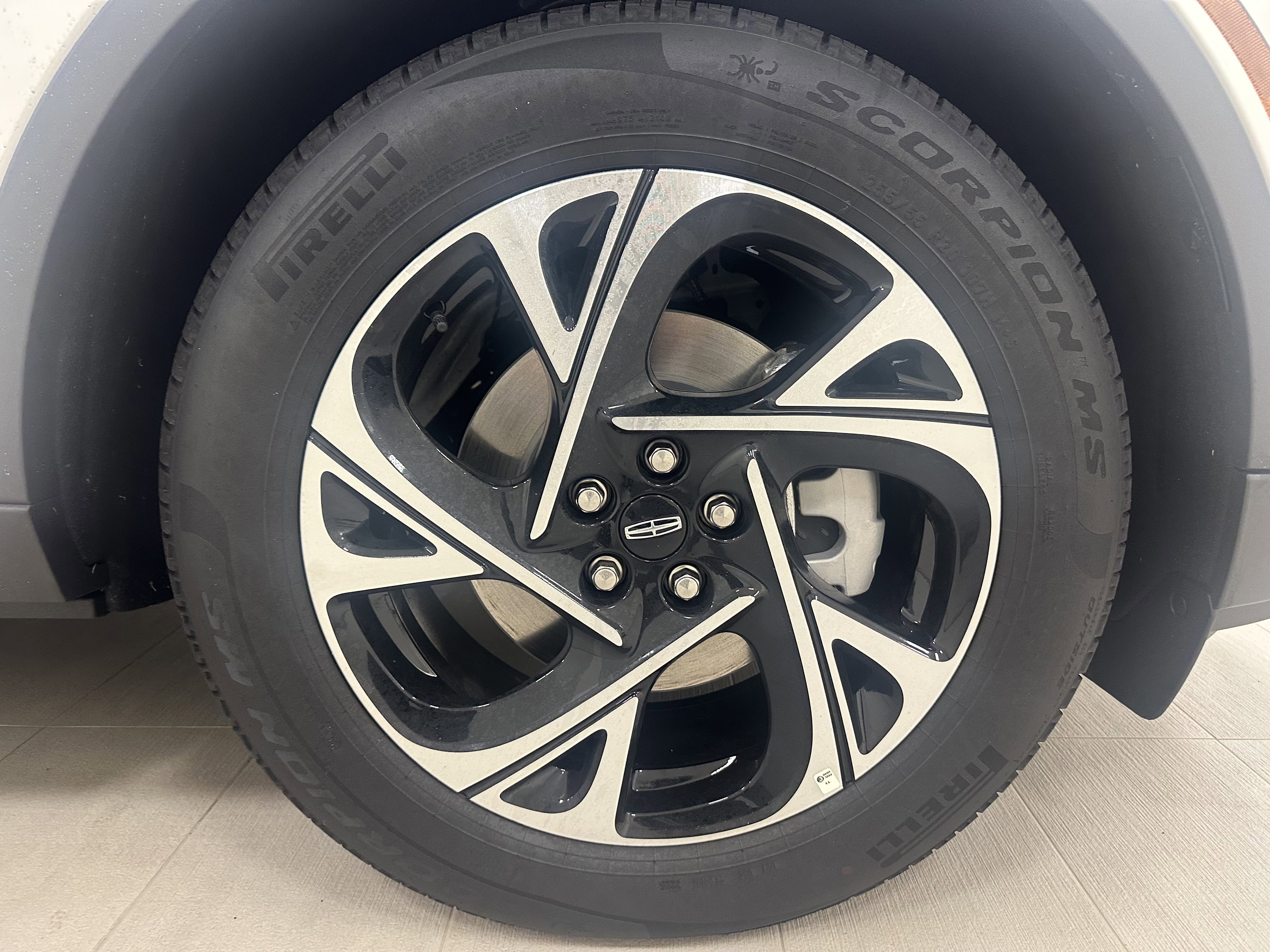 New 2026 Lincoln Nautilus Premier w/ Equipment Group 102A image 7