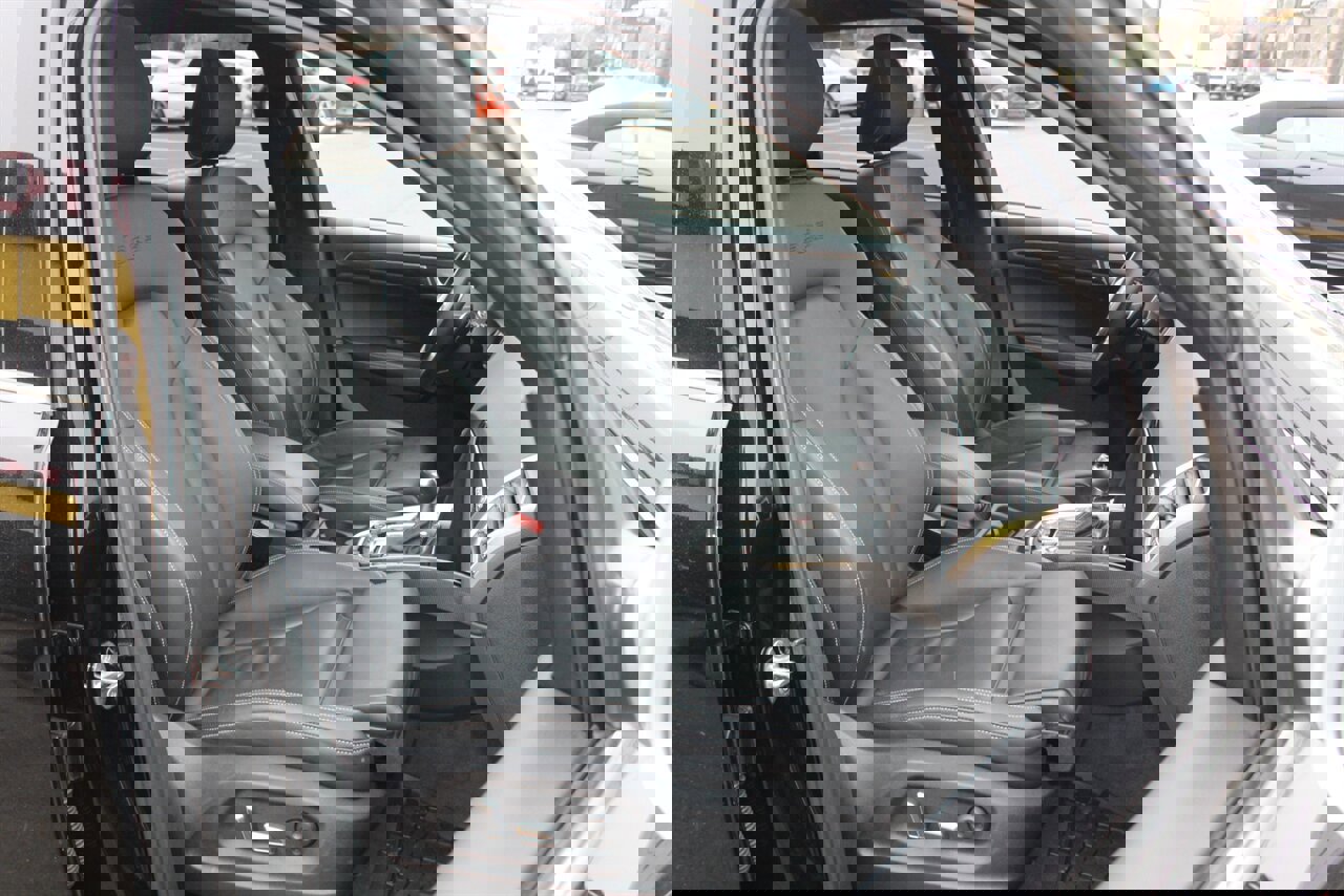 Used 2015 Audi SQ5 Premium Plus image 14