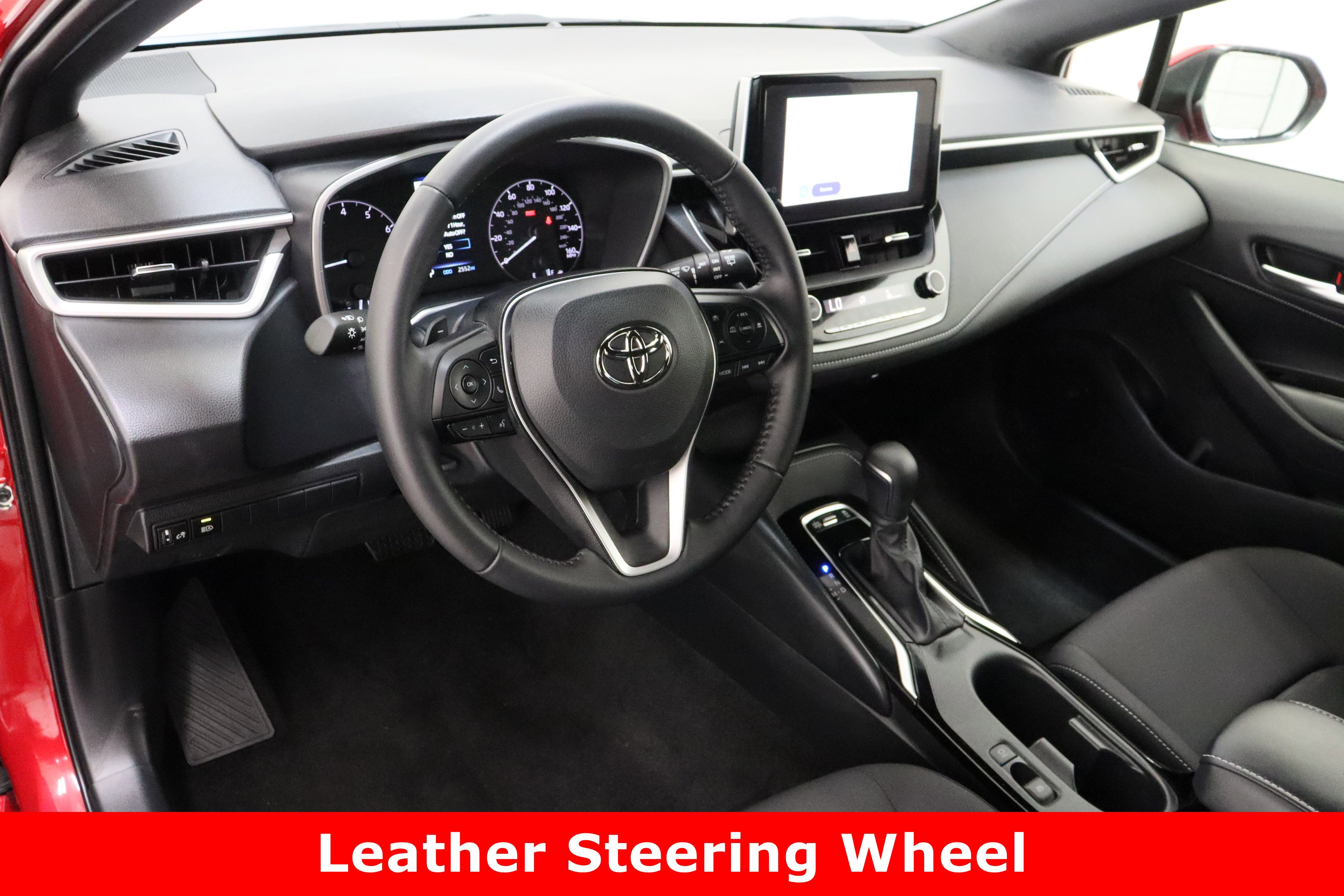 Certified 2025 Toyota Corolla SE image 13