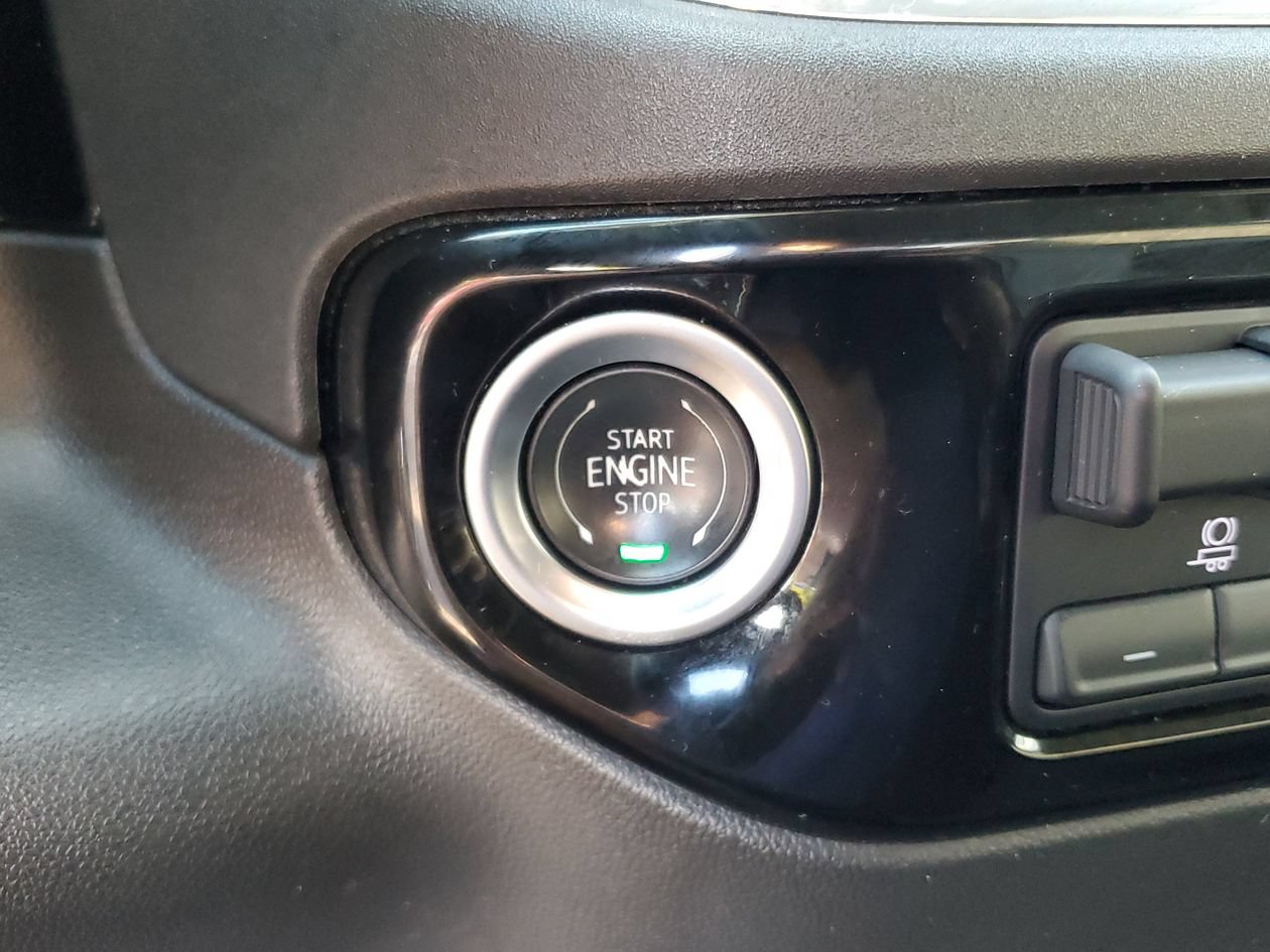 Used 2025 Chevrolet Silverado 1500 LT RWD image 25