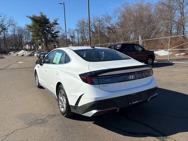 Certified 2025 Hyundai Sonata SE image 4