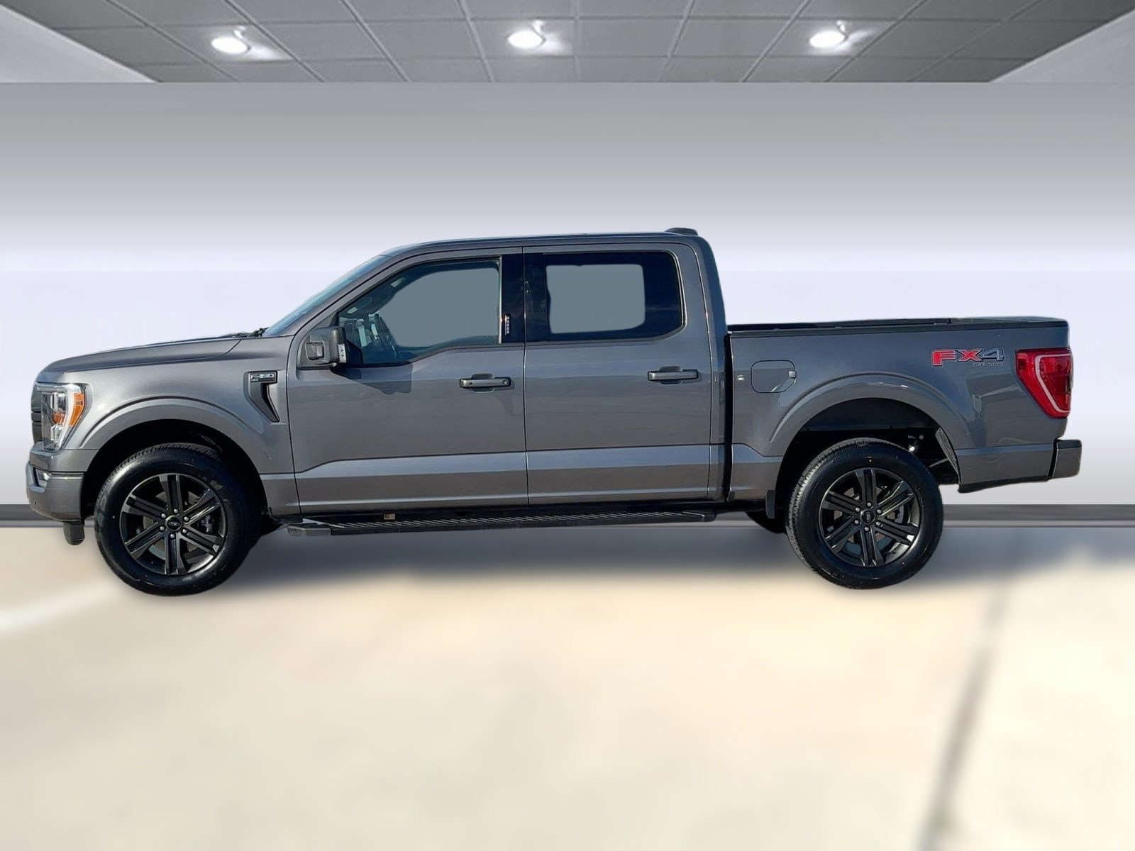 Used 2022 Ford F150 XLT w/ Equipment Group 302A High image 2
