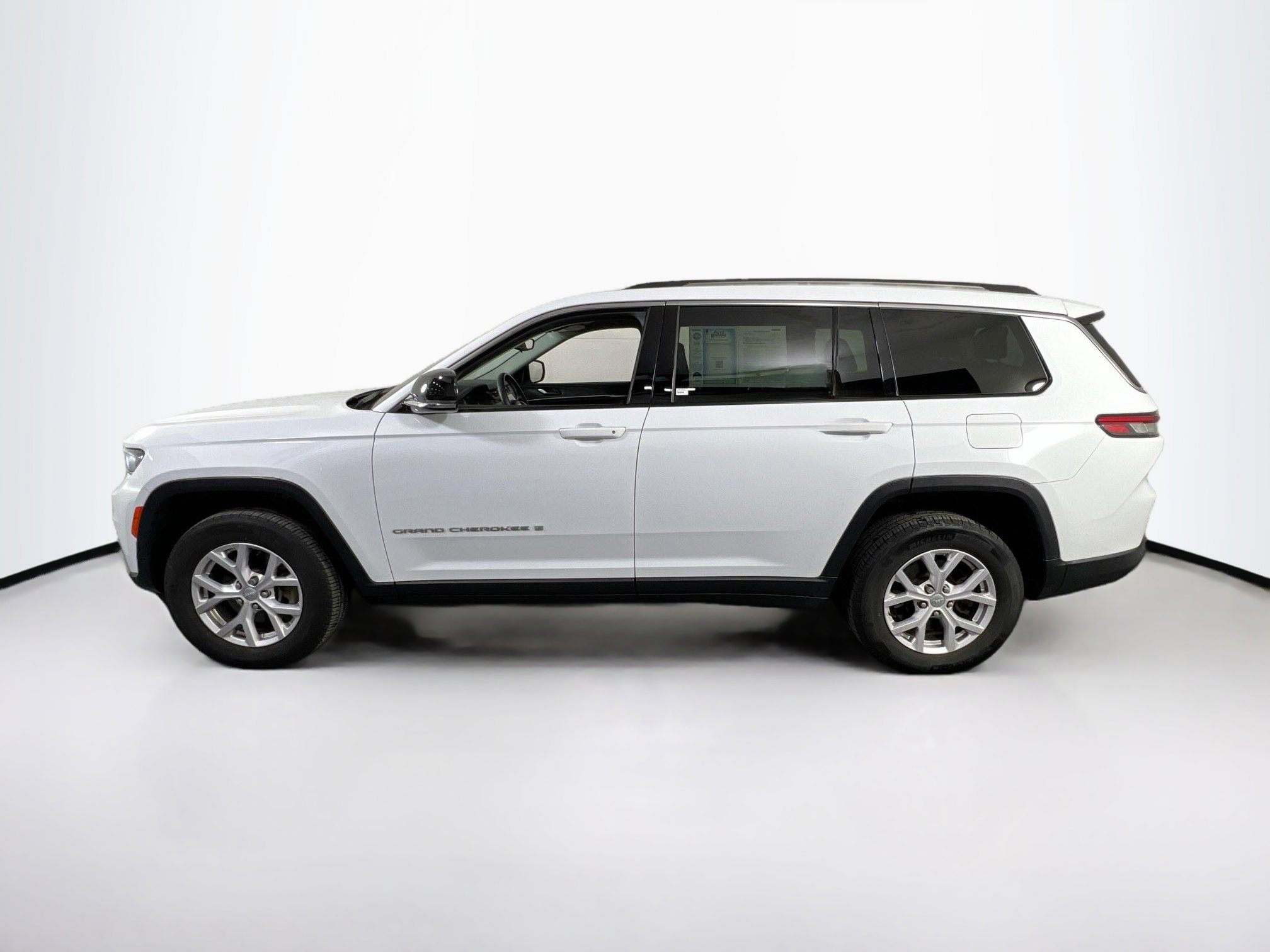 Used 2021 Jeep Grand Cherokee L Limited image 8