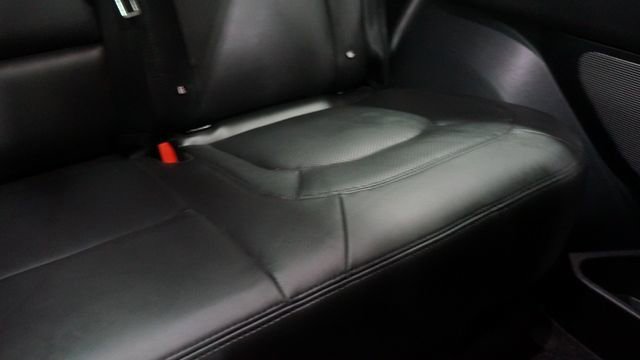 Used 2023 Land Rover Defender 90 S image 47