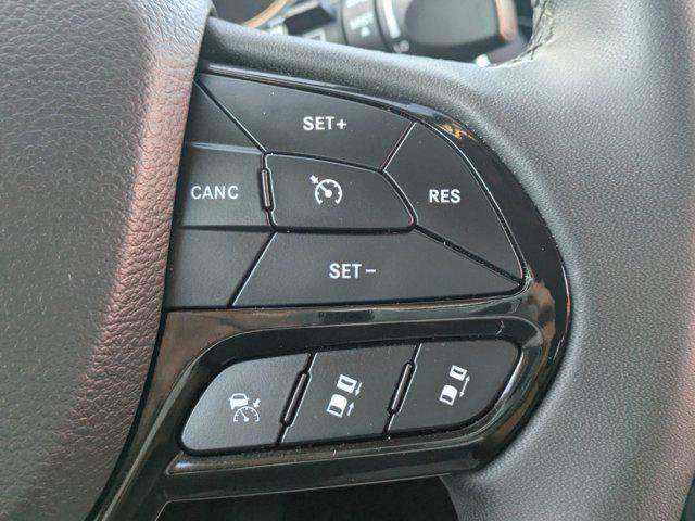 Certified 2023 Jeep Cherokee Altitude Lux image 21