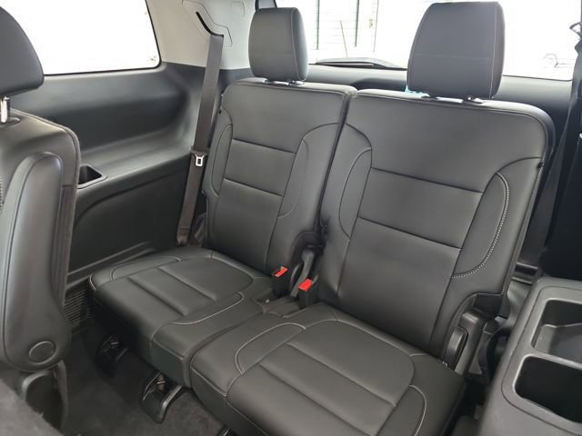 Used 2021 GMC Acadia SLT w/ Premium Package image 36