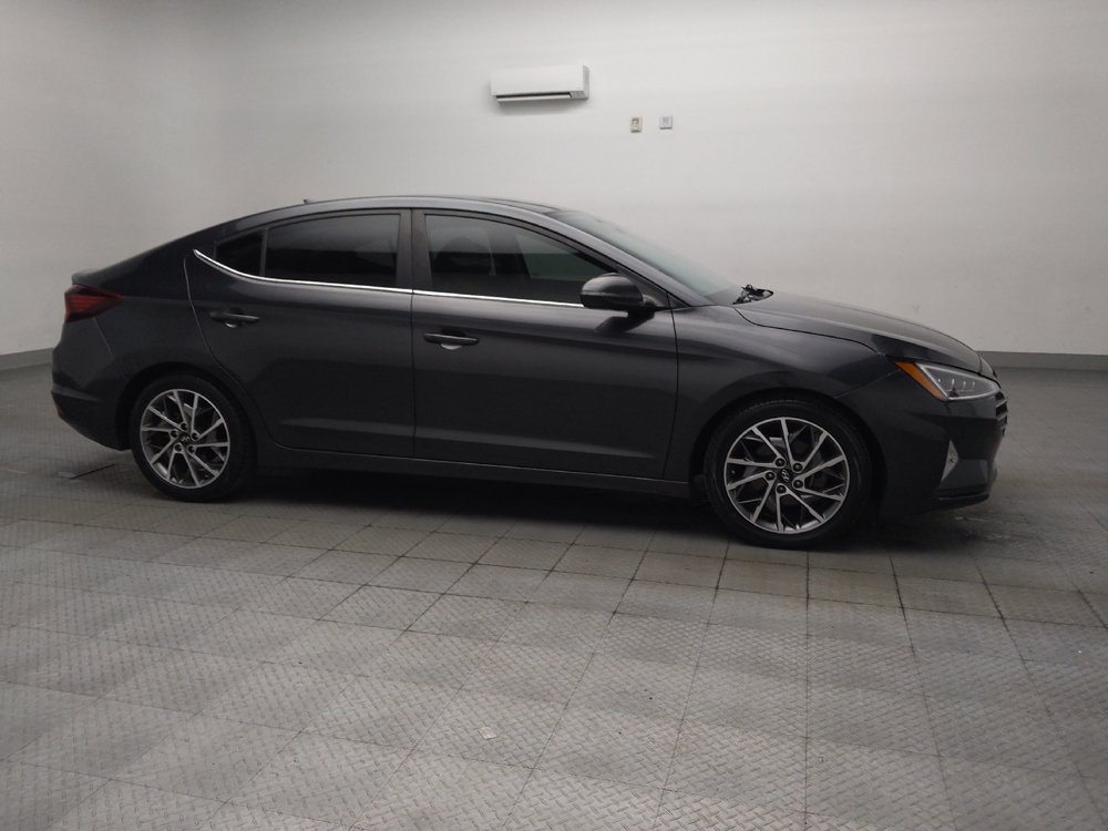 Used 2020 Hyundai Elantra Limited w/ Cargo Package (C1) FWD image 11