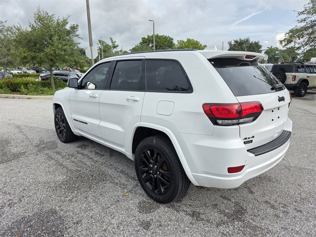 Used 2019 Jeep Grand Cherokee Altitude image 6