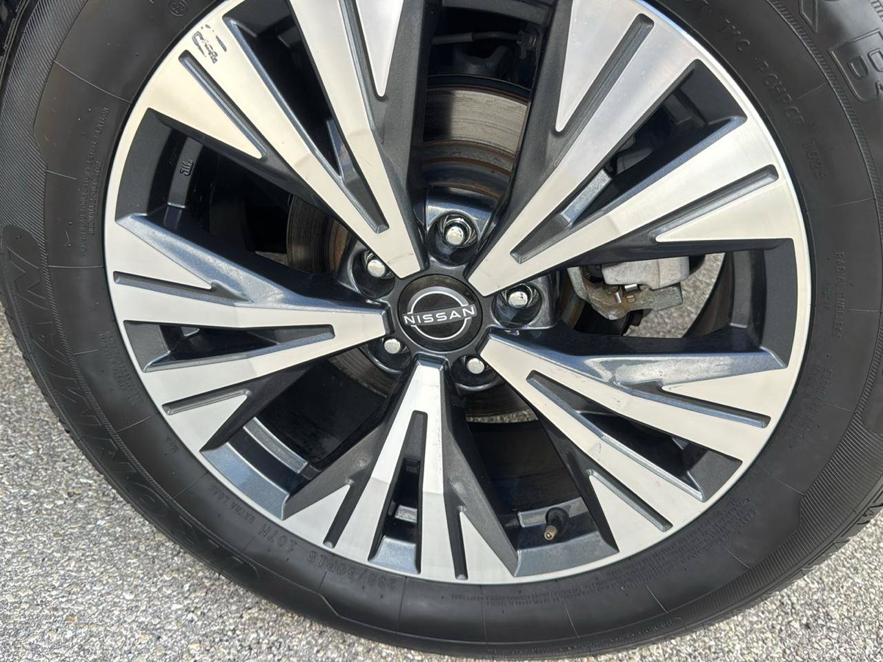 Used 2023 Nissan Rogue SV w/ SV Premium Package AWD/4WD image 27