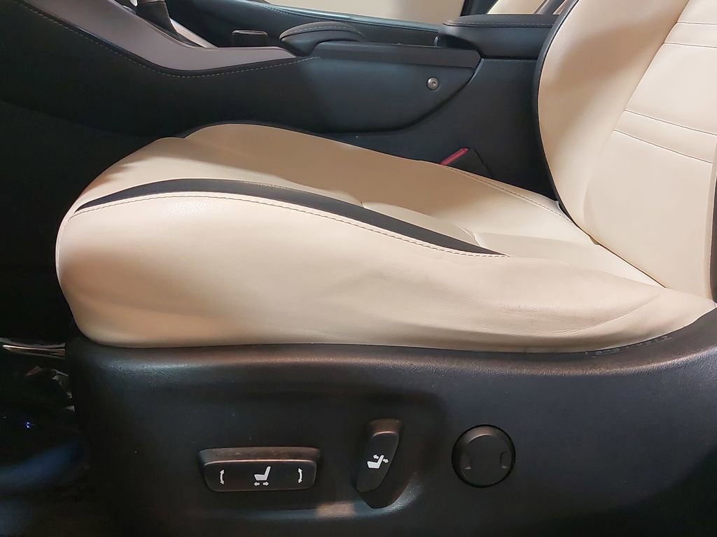 Used 2017 Lexus NX 200t FWD image 29