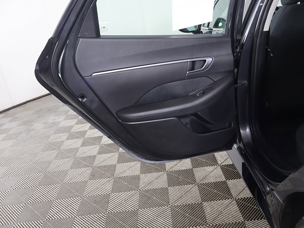 Used 2023 Hyundai Sonata SEL w/ Convenience Package FWD image 25