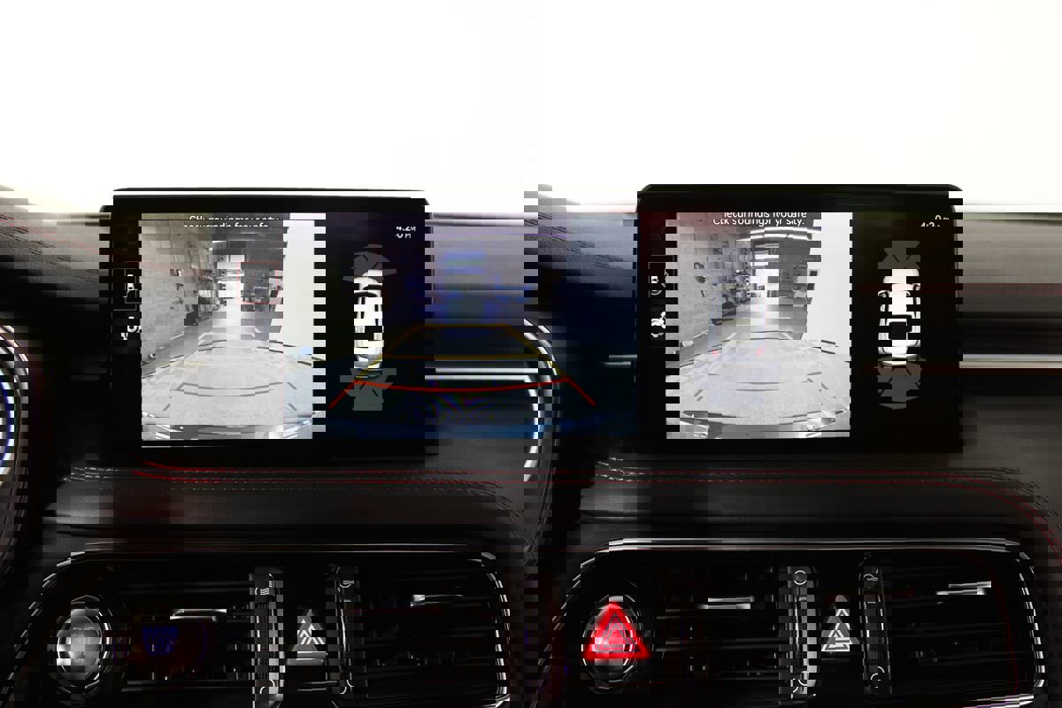 Used 2023 Genesis G70 2.0T w/ Sport Prestige Package image 21